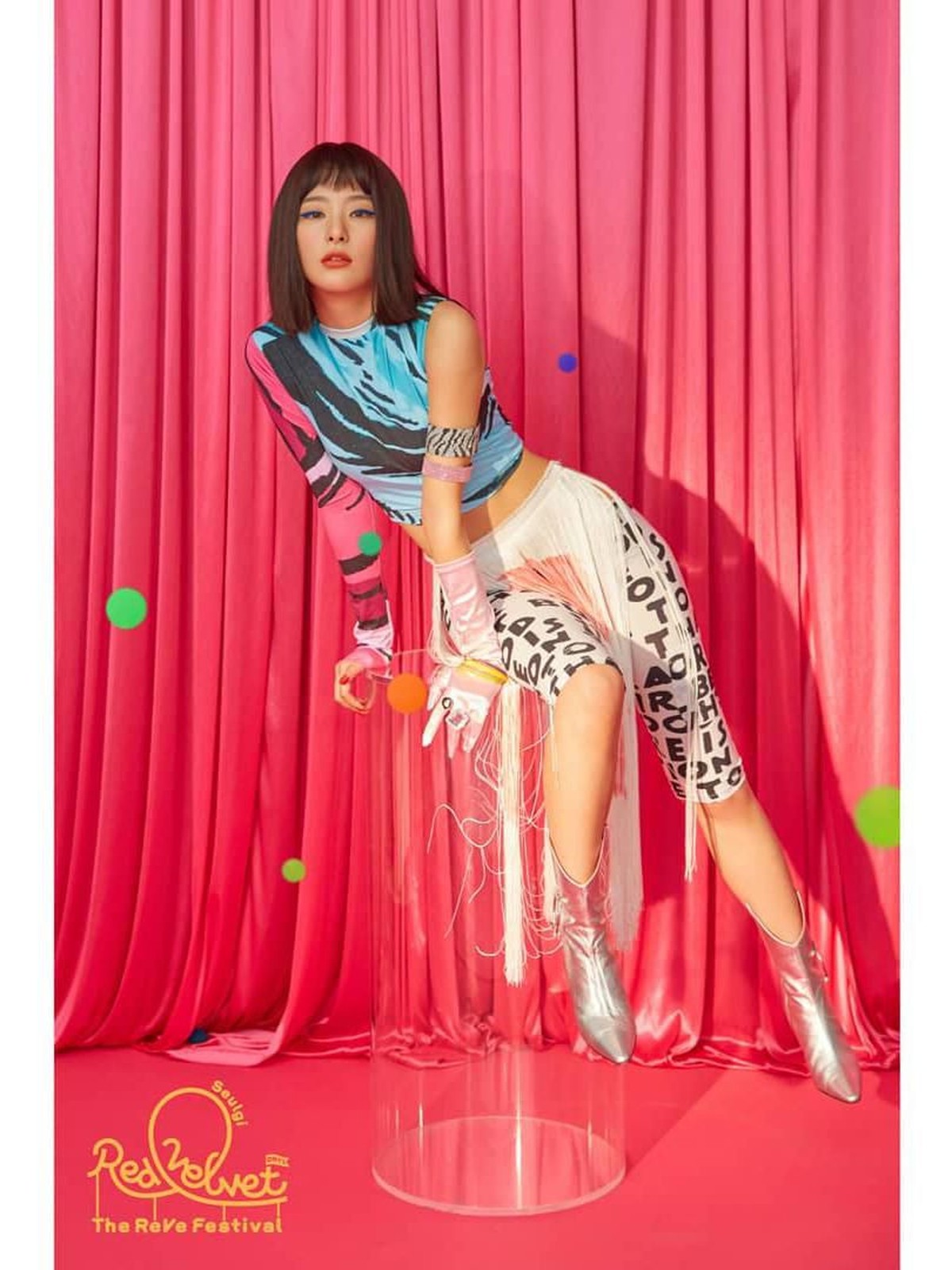 Intip gaya baru para member Red Velvet di video klip terbaru mereka&comma; Zimzalabim&period; Seperti apa&quest;