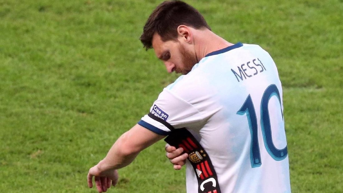 FOTO: Messi Cetak Gol, Argentina Tetap Jadi Juru Kunci