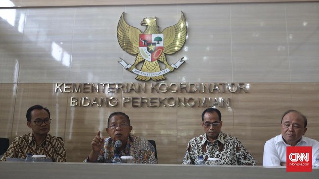 Pemerintah akan memberikan diskon pajak sewa pesawat demi menekan harga tiket. Pemerintah juga akan memangkas pajak perawatan dan impor pesawat.