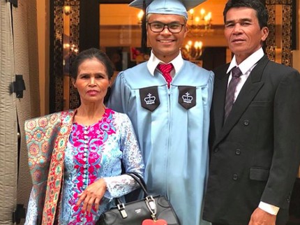 Kisah Inspiratif Anak Petani Asal Indonesia Lulus S2 di Amerika