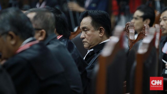 Ketua tim kuasa hukum Jokowi-Ma'ruf, Yusril Ihza Mahendra, menyampaikan akan ada dua saksi fakta dan dua ahli.