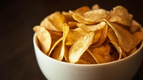 8 Makanan Ini Perlu Dihindari di Usia 50-an, Picu Penyakit Berdatangan