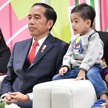 Gibran Umumkan Nama Anak Menunggu Joko Widodo Datang