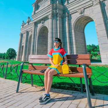 7 Gaya Cindy Gulla eks JKT48 yang Sering Liburan ke Luar Negeri