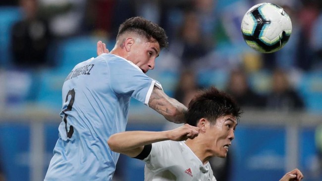 Timnas Uruguay ditahan imbang Jepang 2-2 dalam lanjutan pertandingan Grup C Copa America 2019 di Stadion Arena do Gremio, Jumat (21/6) pagi WIB.