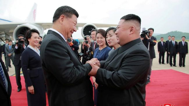 Xi Jinping Kirim Surat untuk Kim Jong Un, Begini Isinya