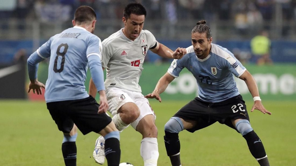 FOTO: Uruguay Nyaris Kalah Lawan Jepang di Copa America