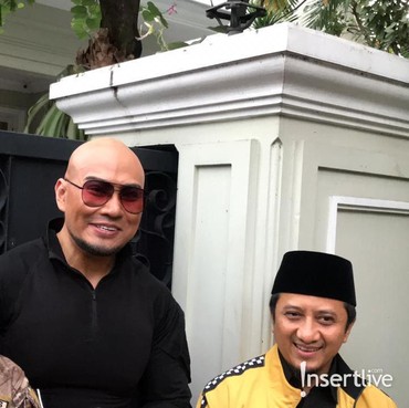 Senyum Deddy Corbuzier Usai Resmi Jadi Mualaf