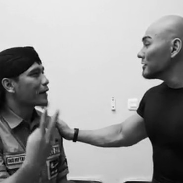 Persiapan Deddy Corbuzier Menuju Mualaf