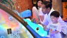 Meski sibuk dengan pekerjaan sebagai Presiden&comma; Jokowi sempatkan waktunya untuk bermain bersama Jan Ethes&period; Berikut Insertlive sajikan potret kebersamaan mereka&period;