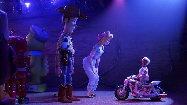 Musim liburan kali ini, bioskop diramaikan film-film baru untuk anak-anak dan keluarga.