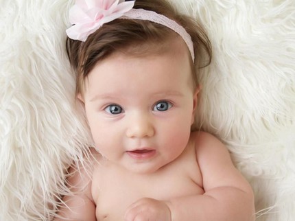 30 Nama Bayi Perempuan Berawalan D dengan Beragam Makna
