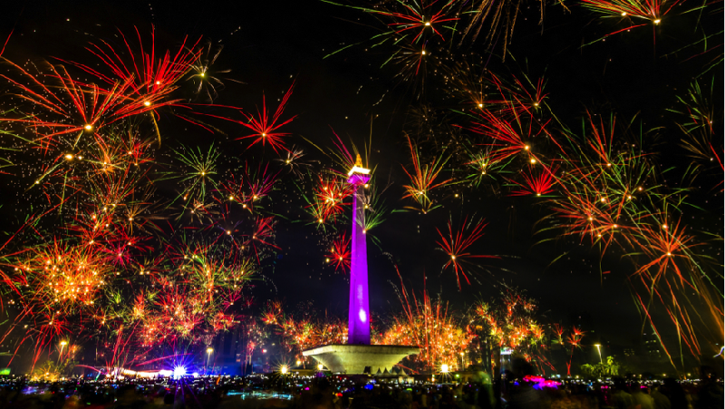 Jakarta memiliki beragam acara tahunan yang menarik, baik yang digelar oleh pemerintah daerah maupun pihak swasta
