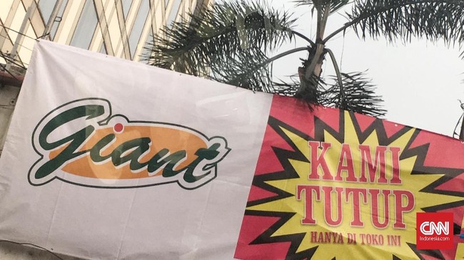 Manajemen Giant memastikan akan menutup enam gerai pada 28 Juli 2019. Kebijakan tutup toko disebut sebagai dampak dari transformasi bisnis perseroan.