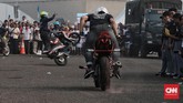FOTO: Festival Damai Keselamatan Berlalu Lintas Polisi menggelar festival dama Millenial Road Safety dengan mengambil tema 'Merajut Persatuan dalam Kebhinekaan dan Millennial Safety Road'.