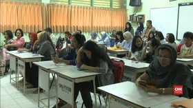 VIDEO: Antusiasme Siswa dan Orang Tua di PPDB SMA Jakarta