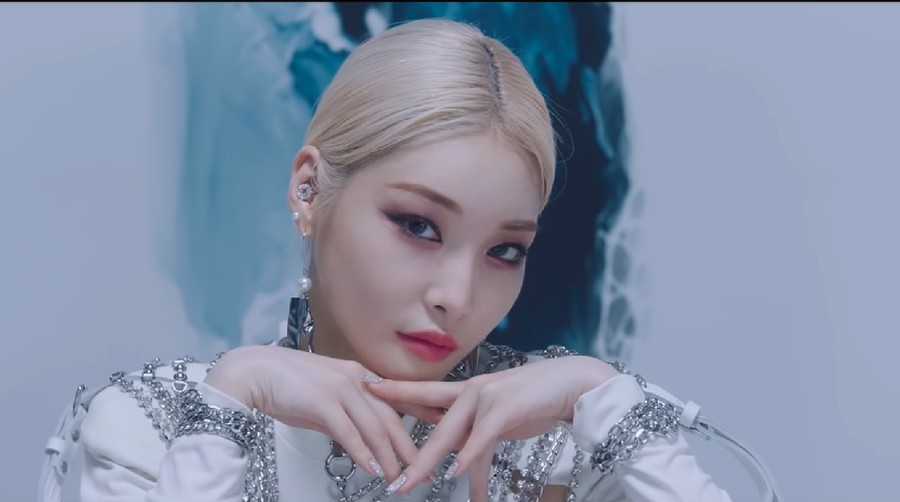 Lirik lagu Snapping dari Chungha.