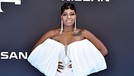 6 Pakaian Terburuk di Ajang BET Awards 2019 Enam pakaian terburuk para selebriti di ajang BET Awards 2019. Ada siapa saja ya?