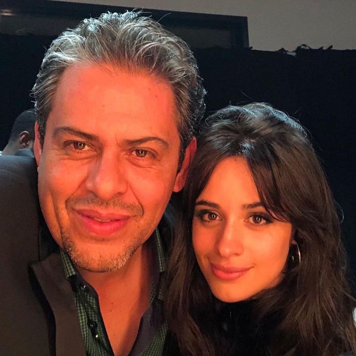 <p>Camila Cabello lahir di Havana, Kuba, dari orang tua asal Meksiko, Sinuhe Estrabao dan Alejandro Cabello. (Foto: Instagram @camila_cabello)</p>
