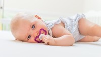 4 Risiko bila Bayi Gunakan Empeng Terlalu Dini, Bunda Perlu Tahu