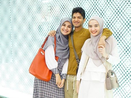 Siblings Goal, 7 Potret Keakraban Zaskia, Shireen & Yusuf Sungkar