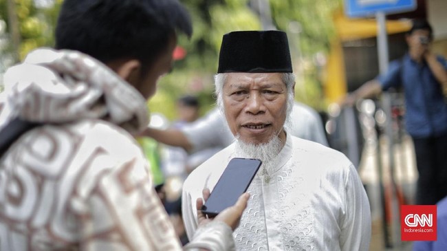 Eks Penasihat KPK, Abdullah Hehamahua meminta Komnas HAM membentuk tim investigatif independen mengusut sejumlah persoalan selama Pilpres 2019.