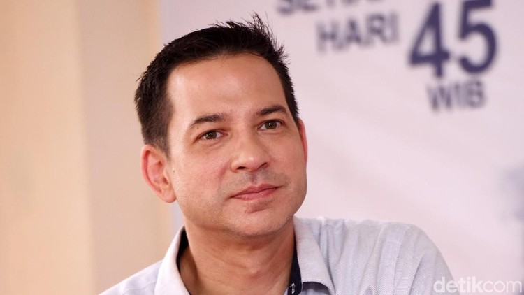 Ari Wibowo saat ditemui di lokasi syuting sinetron 'Fitri' di kawasan Ceger.