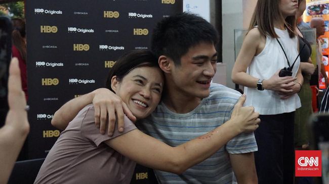 HBO Asia bakal menayangkan serial 'Invisible Stories' yang menuturkan kisah kehidupan sehari-hari warga Singapura, termasuk rahasia di dalamnya.