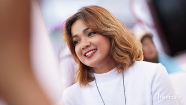Nirina Zubir adalah Sosok Ibu yang Galak untuk Anak-anaknya