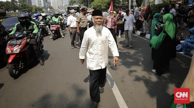 Eks Penasihat KPK Abdullah Hehamahua mengatakan KPK sekarang sudah tidak bertaring seperti dulu karena sudah mendapatkan banyak intervensi. 