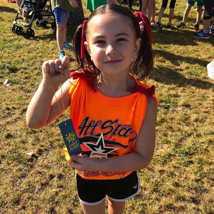 <p>Sejak kecil, bakat Lexi di depan kamera sudah terlihat ya, Bun. (Foto: Instagram/ @lexi_rabe)  </p>