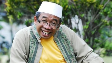 img-title Pelawak Qomar Idap Kanker Usus Stadium 4C karena Faktor Genetik