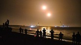 FOTO : SpaceX Luncurkan Roket Pembawa Misi Demo Teknologi SpaceX berhasil meluncurkan roket Falcon Heavy yang membawa misi demonstrasi teknologi NASA untuk membantu membawa astronaut Amerika Serikat ke Mars.
