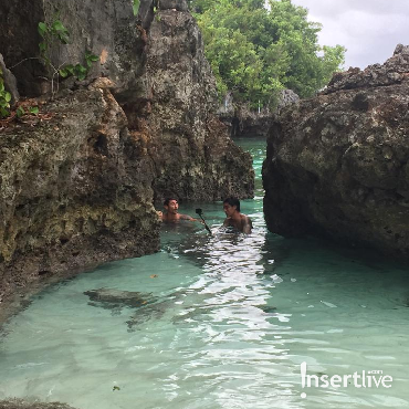 Menikmati Keindahan Pantai Pasir Putih di Banggai Laut