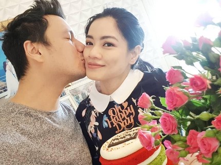 5 Ucapan Manis Selebriti Indonesia di Hari Ulang Tahun Istri