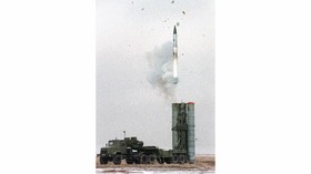 Rusia Mulai Pengiriman Sistem Rudal S-400 ke India
