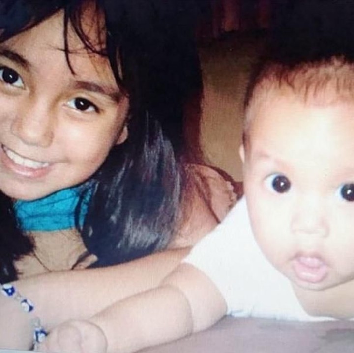 <div>Potret Kakak Alma dan Adik Sean saat kecil. Dua-duanya imut nan menggemaskan. (Foto: Instagram/ @salmafinasunan)</div><div> </div>