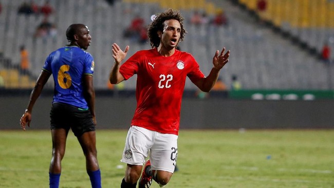 Gara-gara mengirim pesan mesum kepada model wanita, rekan Mohamed Salah Amr Warda dicoret dari timnas Mesir di Piala Afrika 2019.