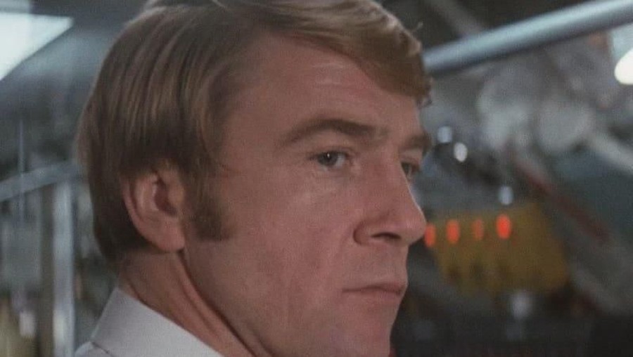 Bryan Marshall, aktor James Bond wafat di usia 81 tahun.