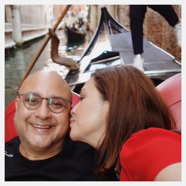 Potret Mesra Maia Estianty dan Irwan Mussry di Italia