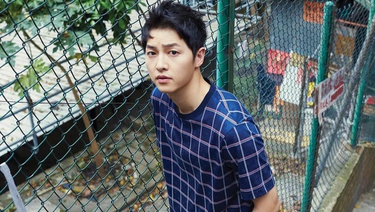 7 Potret Song Joong Ki, Duda Song Hye Kyo yang Penuh Pesona Song Joong Ki resmi menyandang status duda pada Senin (22/7), meski statusnya berubah, ketampanan pria 33 tahun ini tetap mampu bikin wanita terpesona.