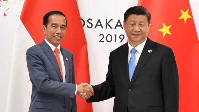 Jokowi dan Presiden China Xi Jinping batal menghadiri uji coba proyek Kereta Cepat Jakarta-Bandung pada 16 November 2022 karena dua-duanya sibuk.