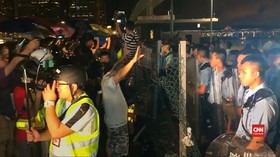 VIDEO: Penolak RUU Ekstradisi Hong Kong Berdemo Siang-Malam