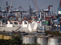 Neraca Dagang RI Surplus 59 Bulan Berturut-turut