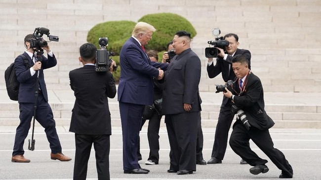 Pemerintah Korea Utara menyatakan pertemuan antara Donald Trump dan Kim Jong-un adalah bentuk hubungan pribadi yang baik.