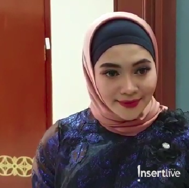 Indah Dewi Pertiwi Tinggalkan Karir Penyanyi Demi Berbisnis, Kenapa?