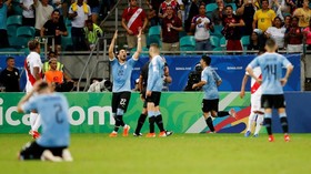 Copa America: Suarez Gagal Penalti, Uruguay Dikalahkan Peru