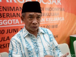 Qomar Masih Semangat Mengajar Meski Tengah Berjuang Lawan Kanker Usus