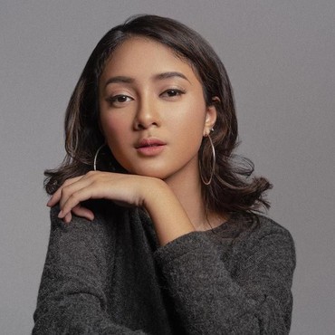 Rahmania Astrini Tuai Protes Usai Diumumkan Jadi Bintang Tamu Coldplay Jakarta