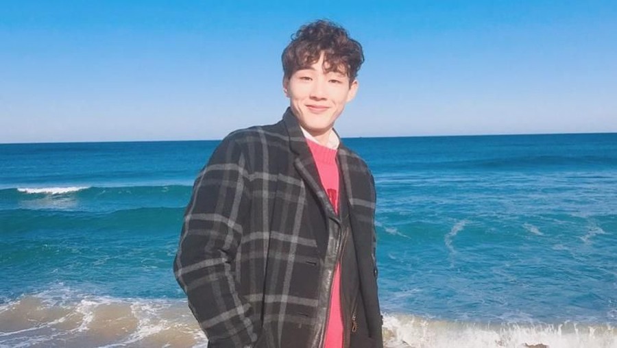 Deretan pemeran kedua drama Korea yang bikin baper.